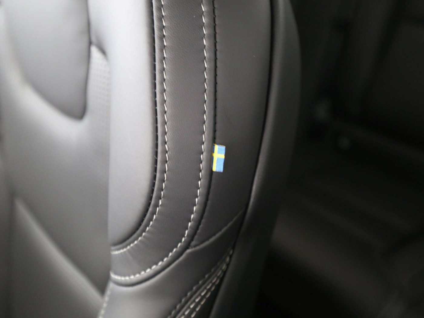 Volvo  T8 Plus Bright Recharge Plug-In Hybrid AWD