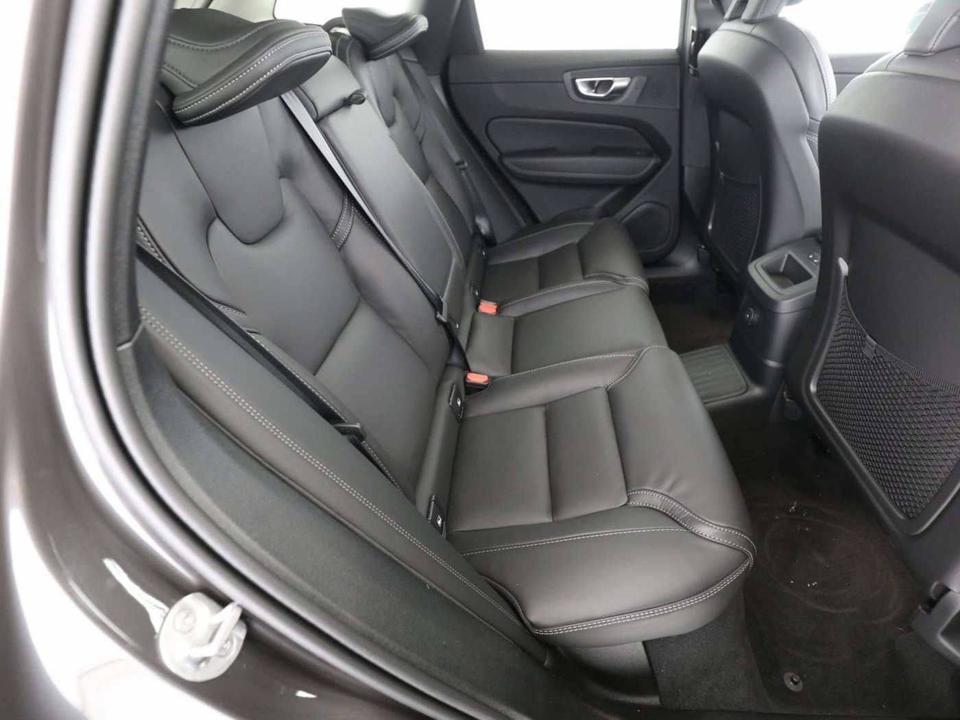 Volvo  T8 Plus Bright Recharge Plug-In Hybrid AWD