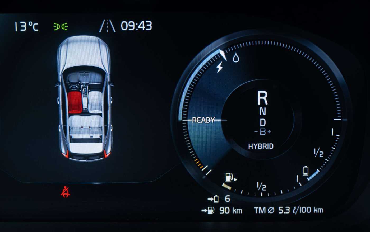 Volvo  T5 R Design Recharge Plug-In Hybrid 2WD