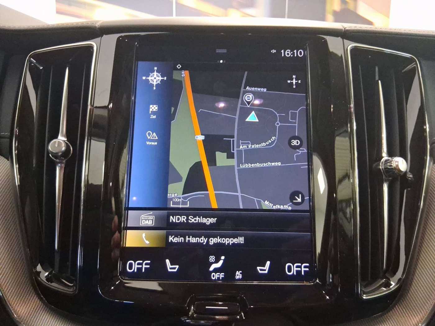 Volvo  Inscription Recharge Plug-In Hybrid AWD