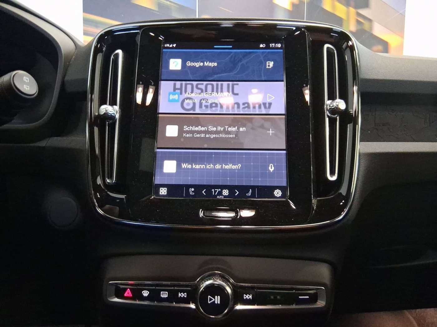 Volvo  Ultimate Recharge Pure Electric 2WD