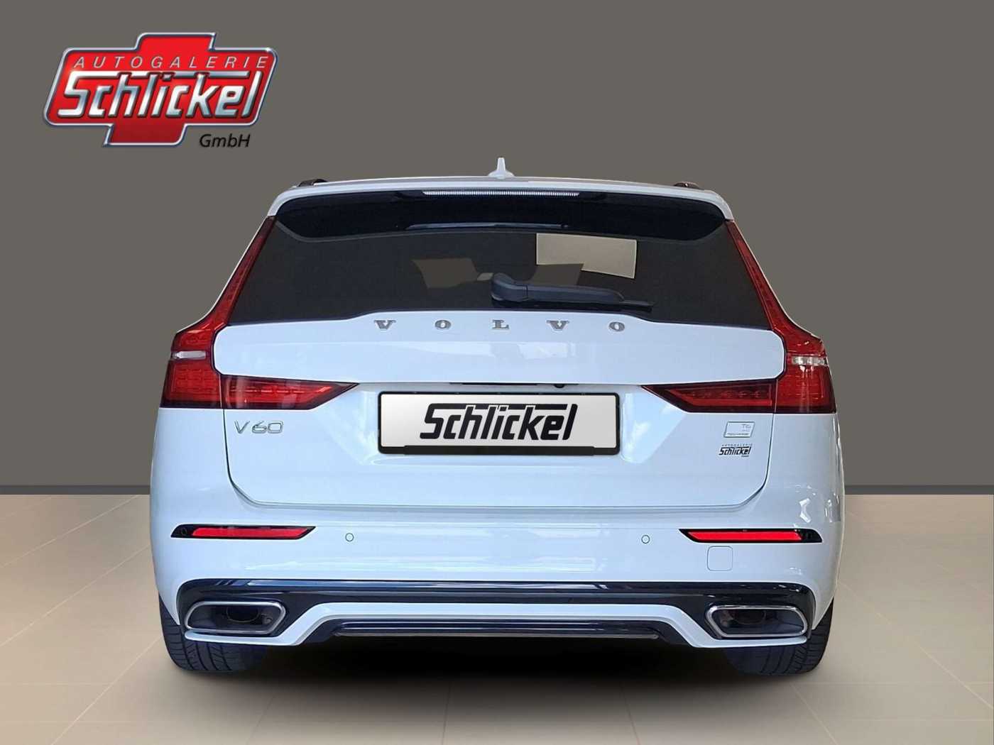 Volvo  T6 R Design Expression Recharge Plug-In Hybrid AWD