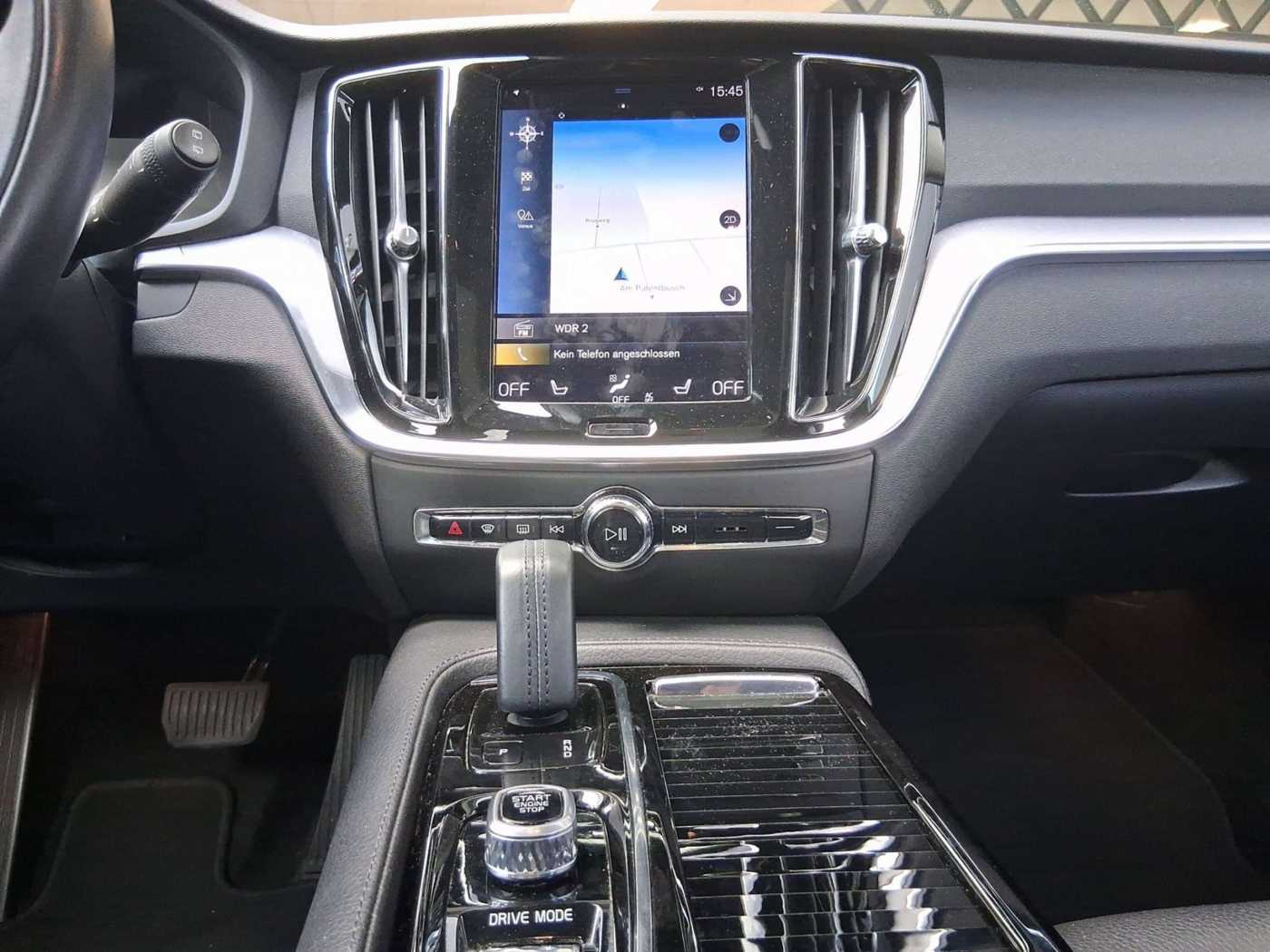 Volvo  T6 R Design Expression Recharge Plug-In Hybrid AWD