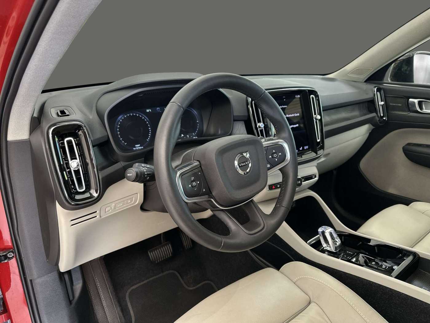 Volvo  T5 Plus Dark Recharge Plug-In Hybrid 360°Ka.