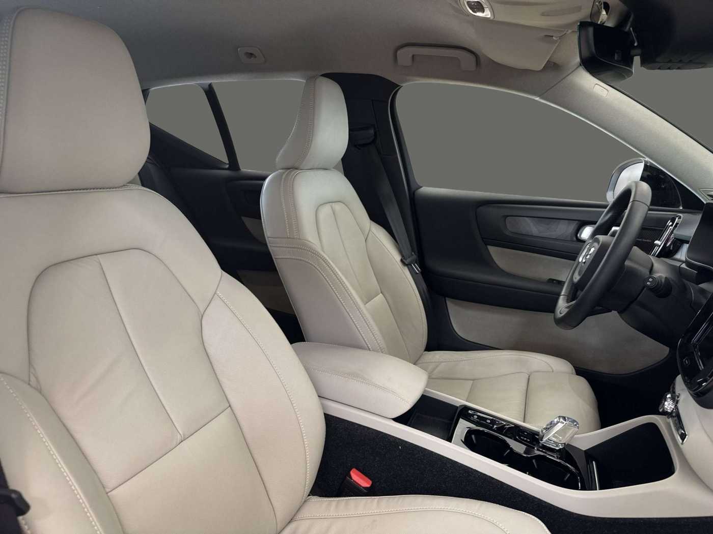 Volvo  T5 Plus Dark Recharge Plug-In Hybrid 360°Ka.