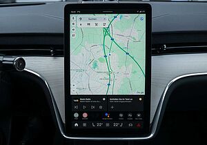 Volvo  Ultra Twin Motor AWD  7-Sitzer Panoramadach CARE