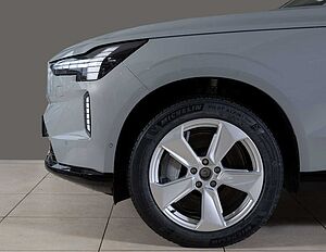 Volvo  Ultra Twin Motor AWD  7-Sitzer Panoramadach CARE