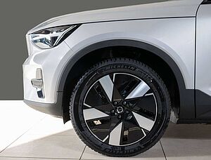 Volvo  Recharge Plus Twin Motor  AWD Navi ACC Met.