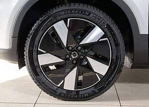 Volvo  Recharge Plus Twin Motor AWD Navi ACC Met. AHK