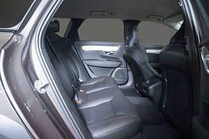Volvo  CC B4 Plus AWD Navi Leder Voll-LED ACC