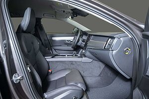 Volvo  CC B4 Plus AWD Navi Leder Voll-LED ACC