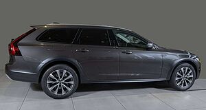 Volvo  CC B4 Plus AWD Navi Leder Voll-LED ACC