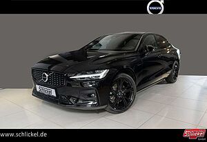 Volvo  B4 Benzin Plus Dark Black-Line ACC Panoramadach