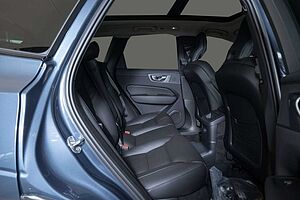 Volvo  T6 AWD Plus Dark Recharge Plug-In Hybrid Leder