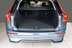 Volvo  T6 AWD Plus Dark Recharge Plug-In Hybrid Leder