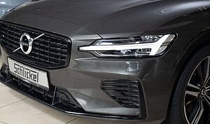 Volvo  T8 R-Design Recharge Plug-In Hybrid AWD