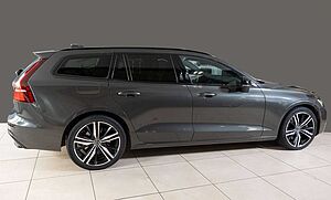 Volvo  T8 R-Design Recharge Plug-In Hybrid AWD