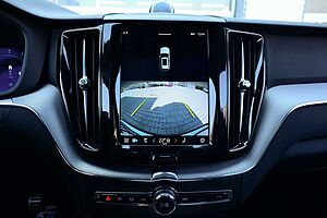 Volvo  B4  AWD R-Design Navi ACC