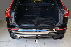 Volvo  B4  AWD R-Design Navi ACC