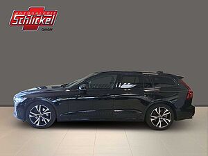 Volvo  B4  R Design Navi ACC Panoramaschiebedach
