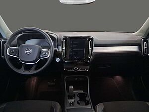 Volvo  T3 Momentum Pro Navi ACC Kamera AHK el. Klimaauto.