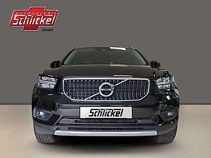 Volvo  T3 Momentum Pro Navi ACC Kamera AHK el. Klimaauto.