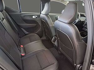 Volvo  T3 Momentum Pro Navi ACC Kamera AHK el. Klimaauto.