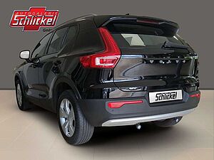 Volvo  T3 Momentum Pro Navi ACC Kamera AHK el. Klimaauto.