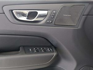 Volvo  T8 Plus Bright Recharge Plug-In Hybrid AWD