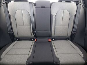 Volvo  B3 Core Kamera Navi ACC 2-Zonen-Klimaautomatik
