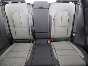 Volvo  B4 Plus Dark Navi ACC Panoramaschiebedach