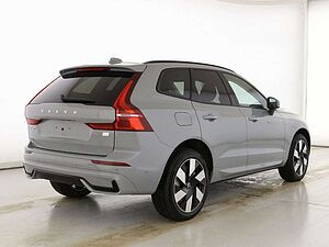 Volvo  T8 Ultimate Dark Recharge Plug-In Hybrid AWD ACC