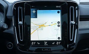 Volvo  T5 R Design Recharge Plug-In Hybrid 2WD