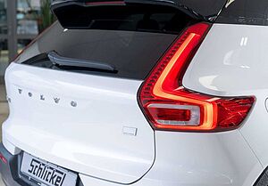Volvo  T5 R Design Recharge Plug-In Hybrid 2WD