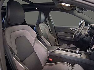 Volvo  T8 R-Design Recharge Plug-In Hybrid AWD ACC