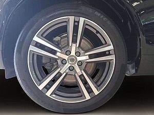 Volvo  Inscription Recharge Plug-In Hybrid AWD