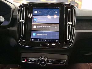 Volvo  Ultimate Recharge Pure Electric 2WD