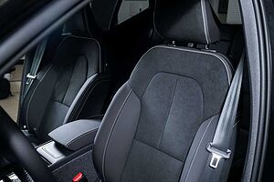 Volvo  Plus Recharge Pure Electric Single Motor Navi ACC