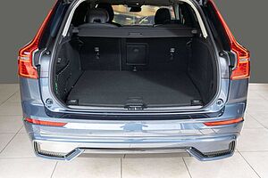 Volvo  T6 AWD Plus Dark Recharge Plug-In Hybrid Leder