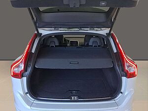 Volvo  D4 Summum Navi Leder Klimaautomatik Standheizung