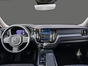 Volvo  B4 Core Navi ACC Kamera 2-Zonen-Klimaautomatik