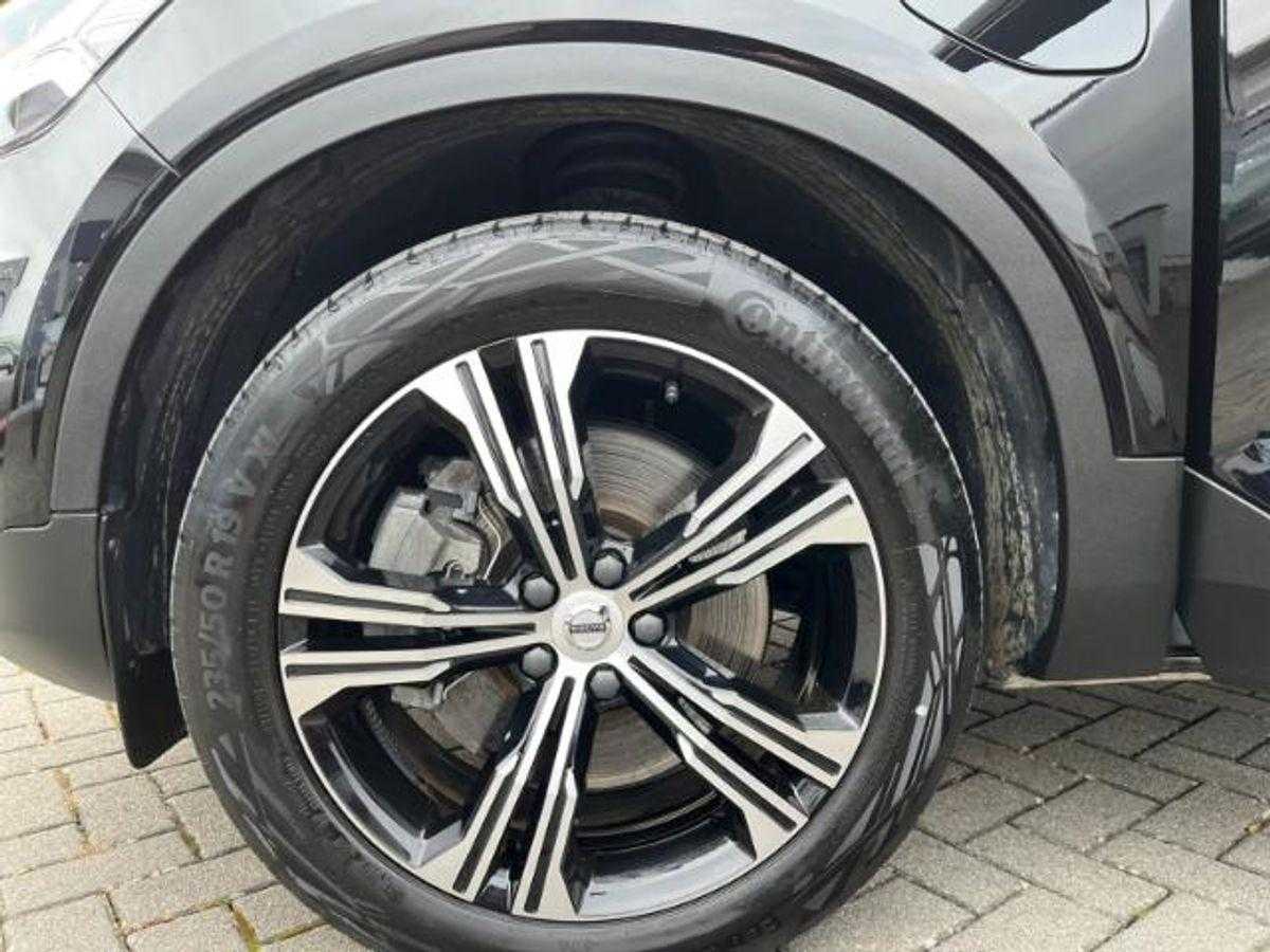 Volvo  Inscription Plug-In Hybrid 2WD