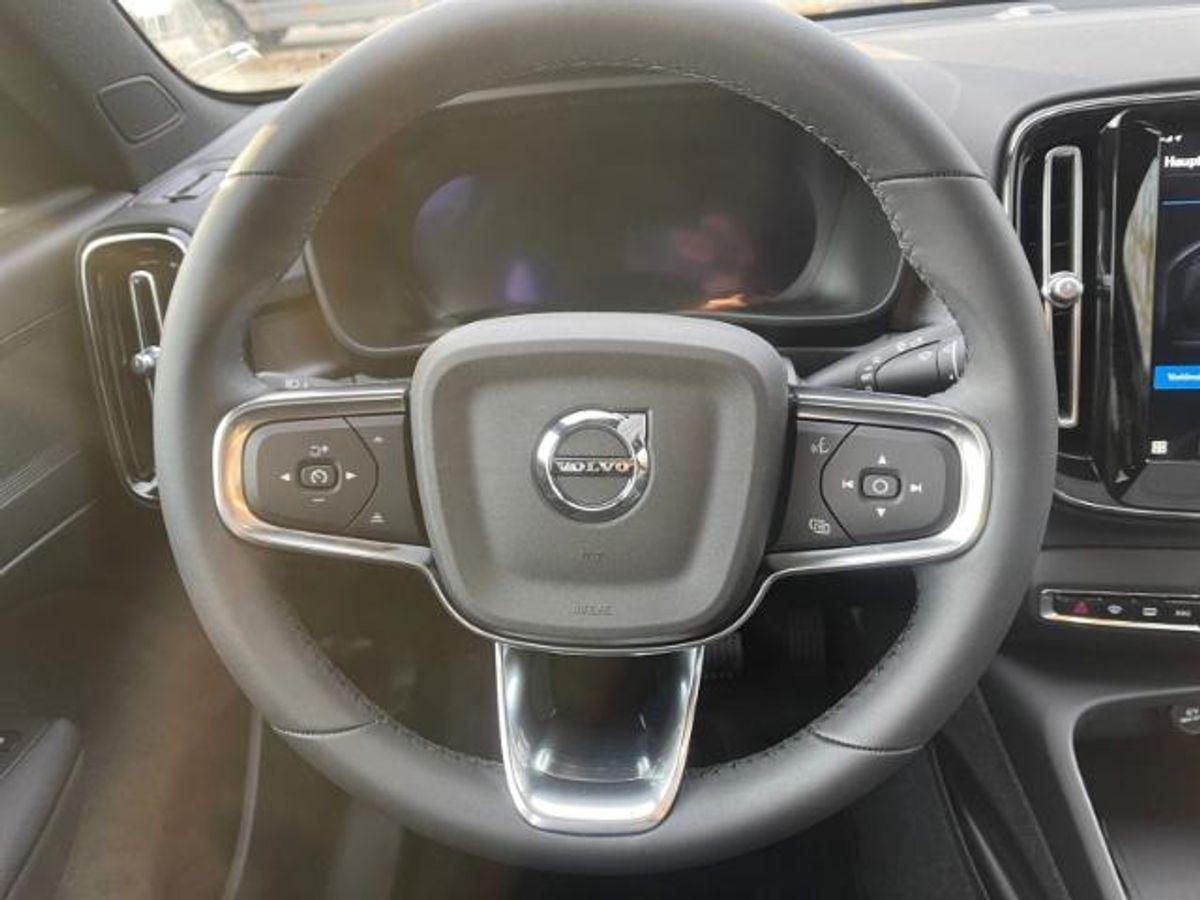 Volvo  C40