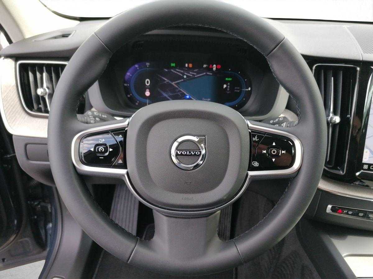 Volvo  Recharge Plug-In Hybrid AWD