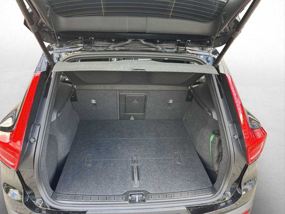Volvo  Plus 2WD