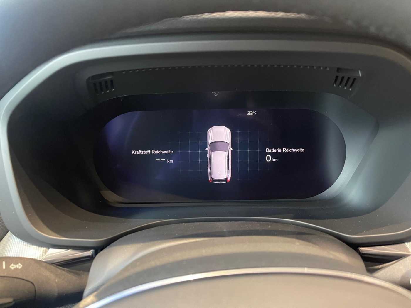 Volvo  R Design Recharge Plug-In Hybrid