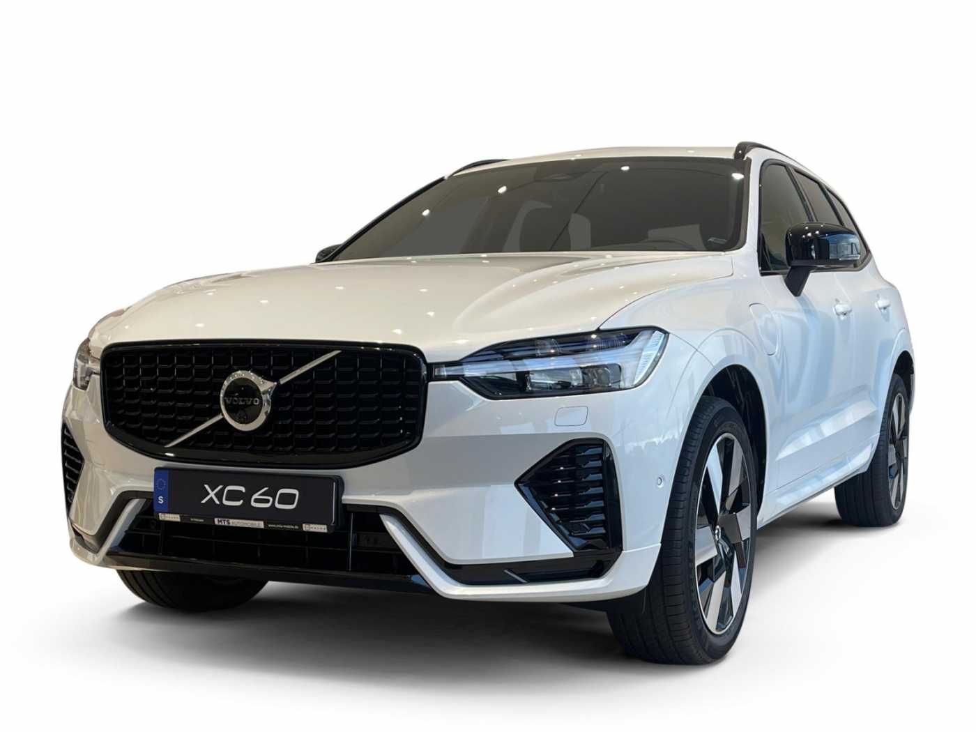 Volvo  R Design Recharge Plug-In Hybrid