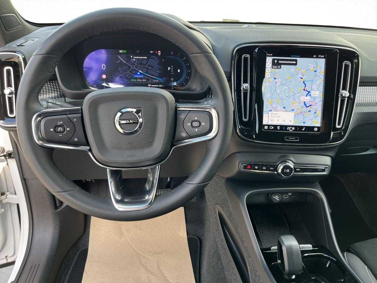 Volvo  Plus 2WD
