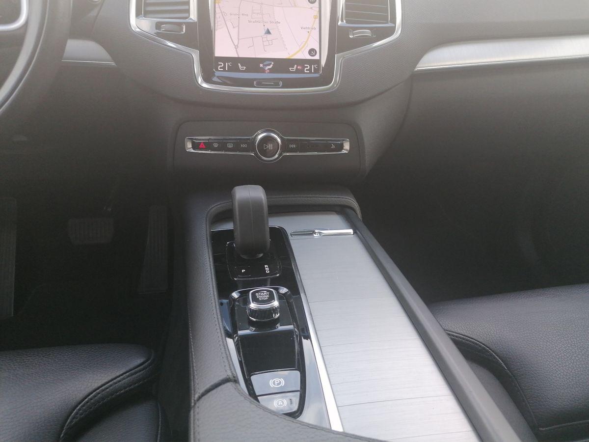 Volvo  Expression Plug-In Hybrid