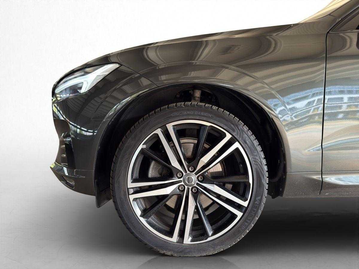 Volvo  R Design 2WD